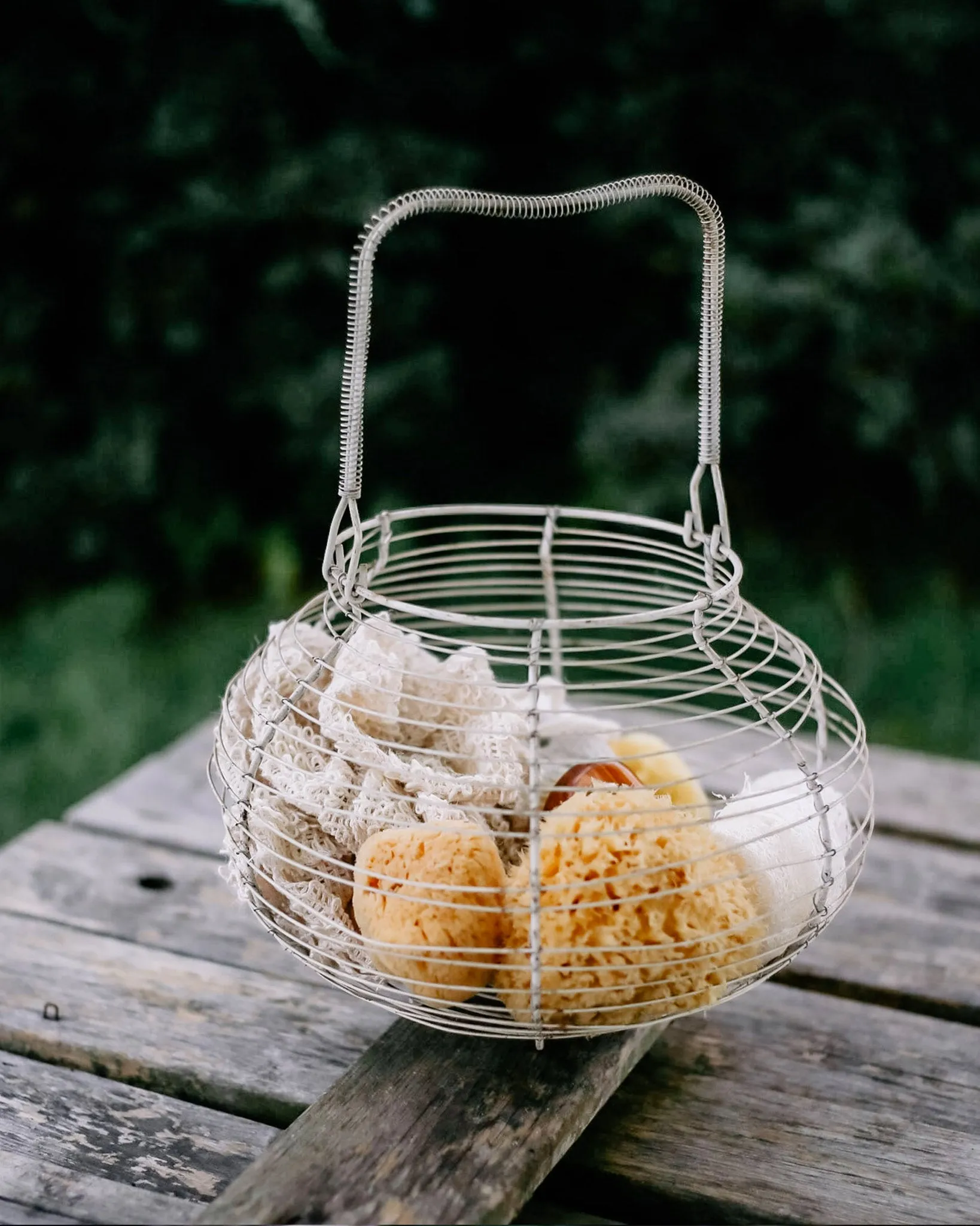Sisal Flower Puff <br> Croll & Denecke